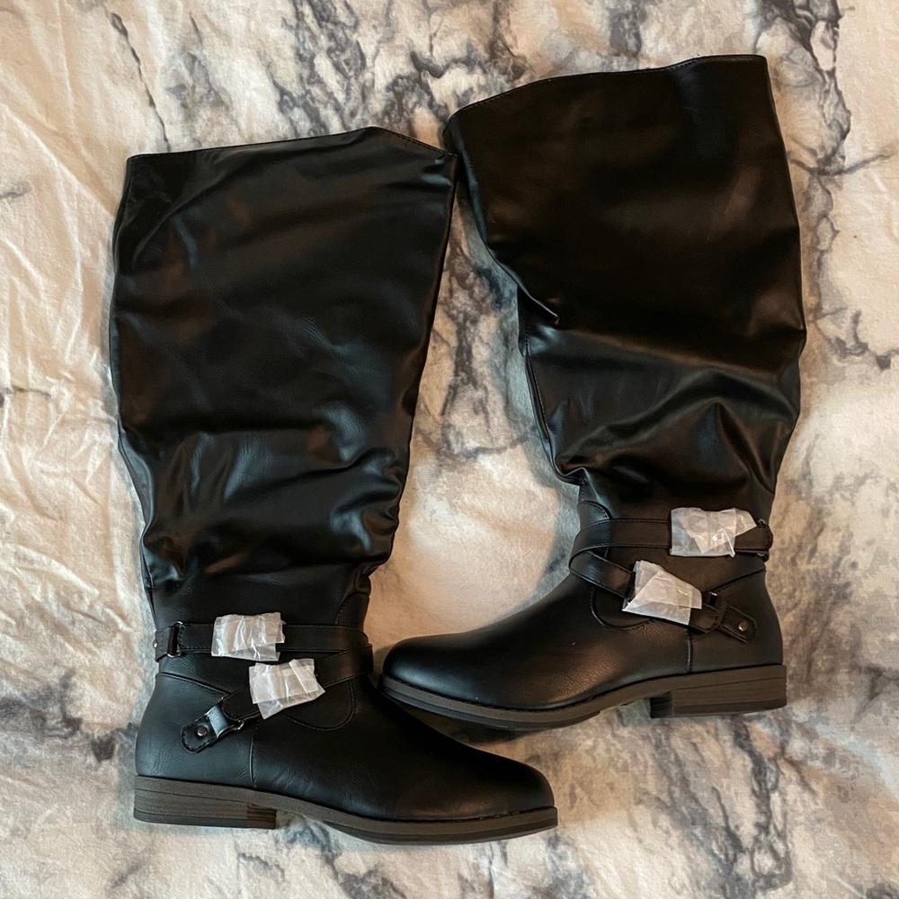 Journee Collection April Wide Calf Boot - size 8.5